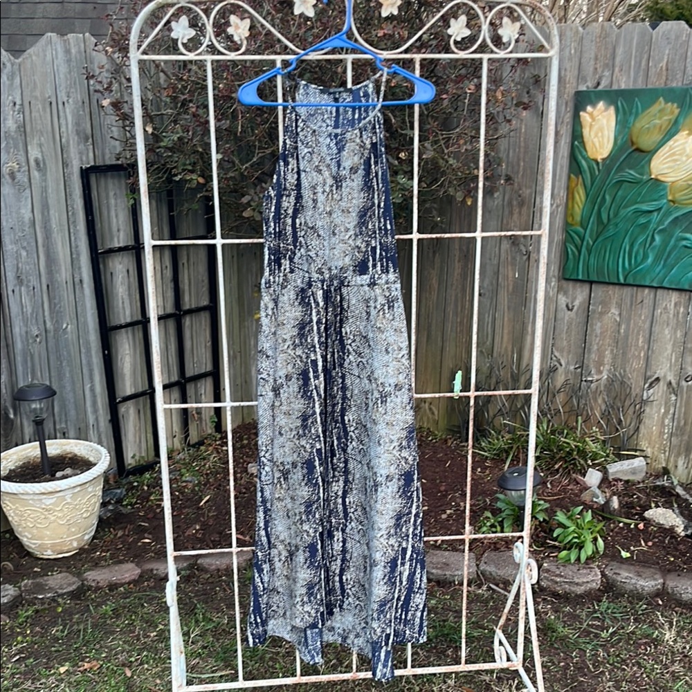19 Cooper Navy and White Patterned Top
